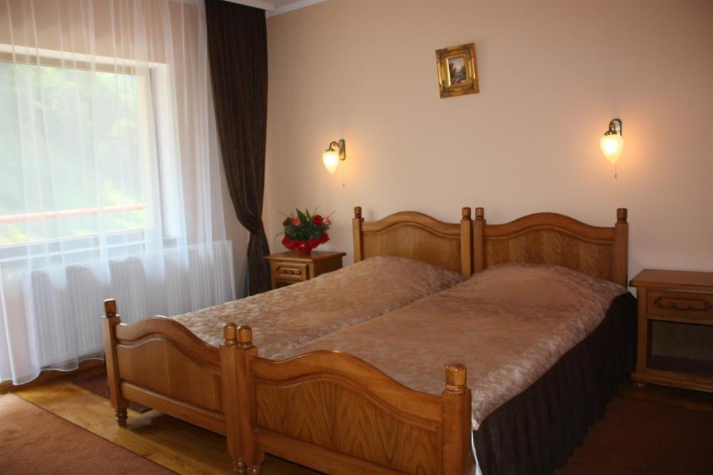 Pension Curmatura Stezii Решинари Номер фото